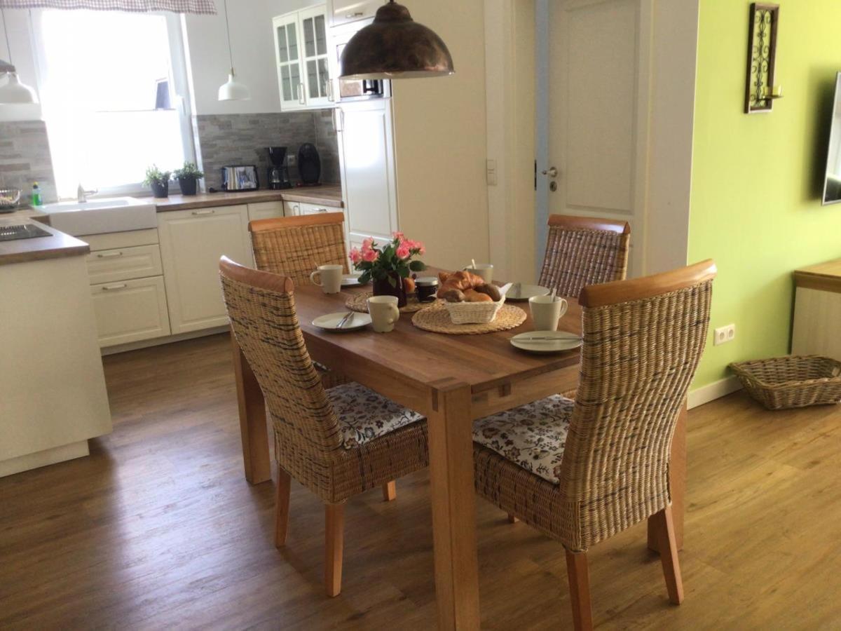 Ferienwohnung Morgensonne 보른 외부 사진