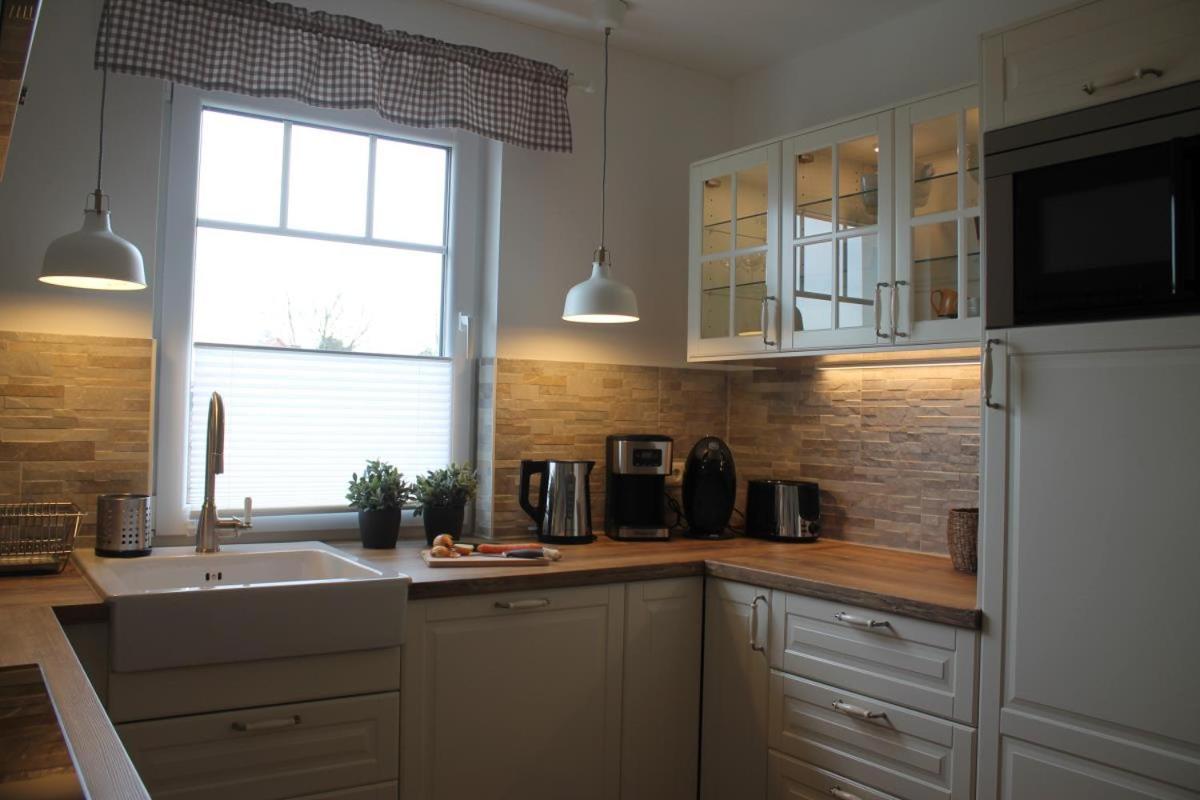 Ferienwohnung Morgensonne 보른 외부 사진